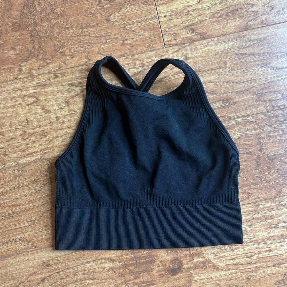 Gilly Hicks Sports Bra